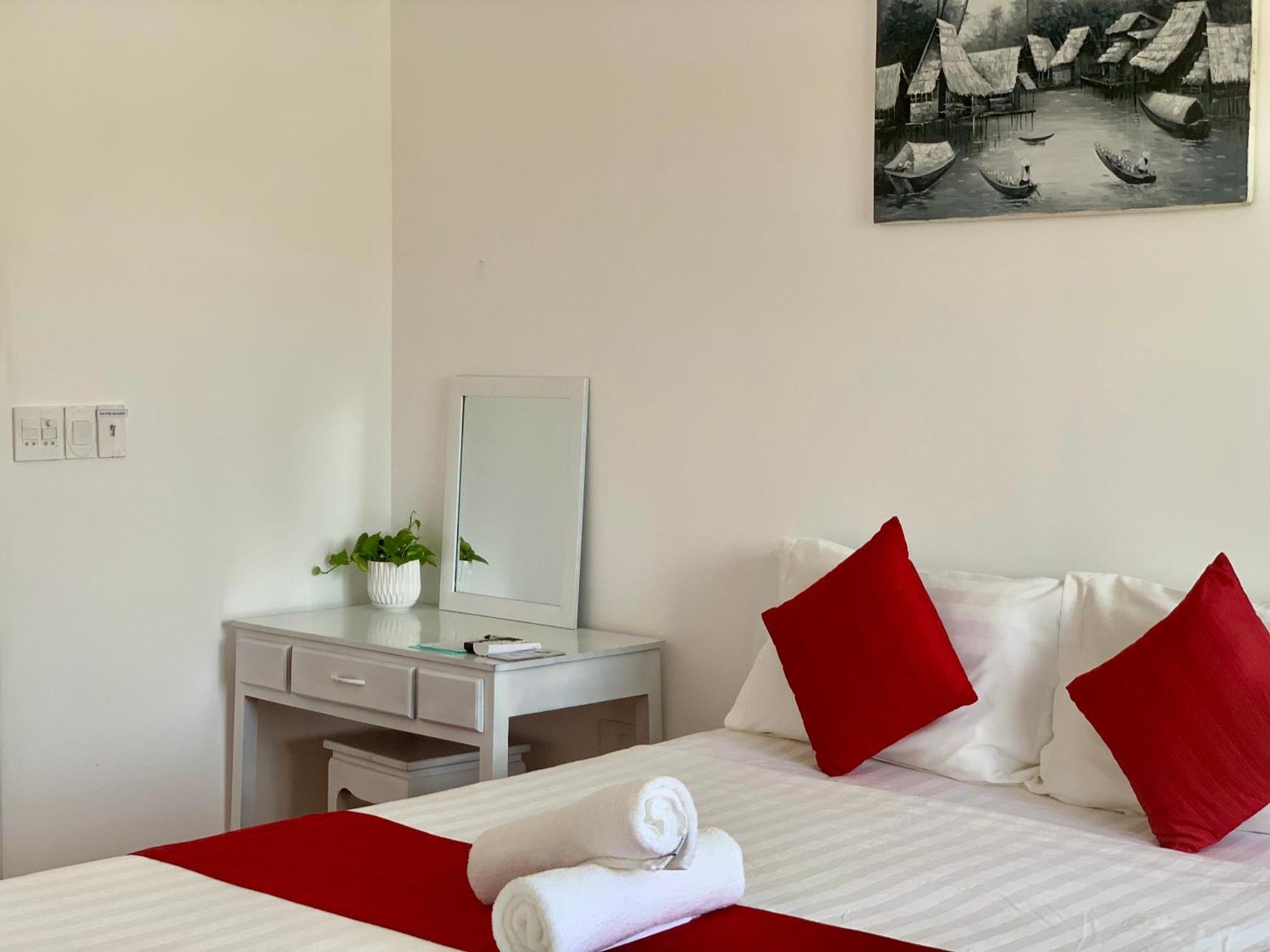 A L Y S S A Seaside Muine Hotel Mui Ne Exterior photo